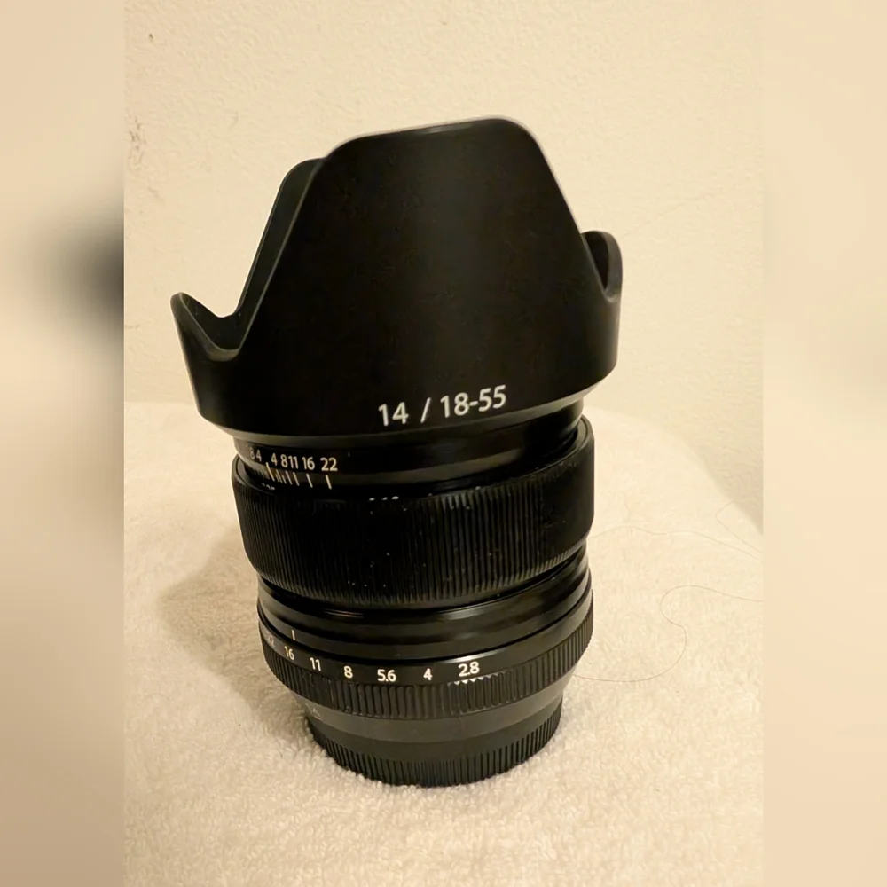 Fujifilm Black Lens with Petal Hood for Cameras
